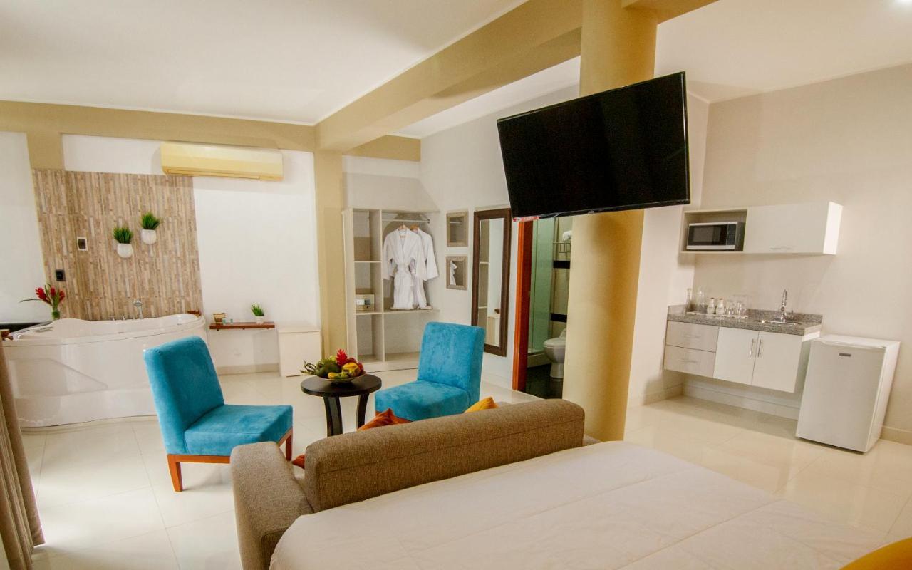 Vuelo 78 Hotel Tarapoto Eksteriør bilde
