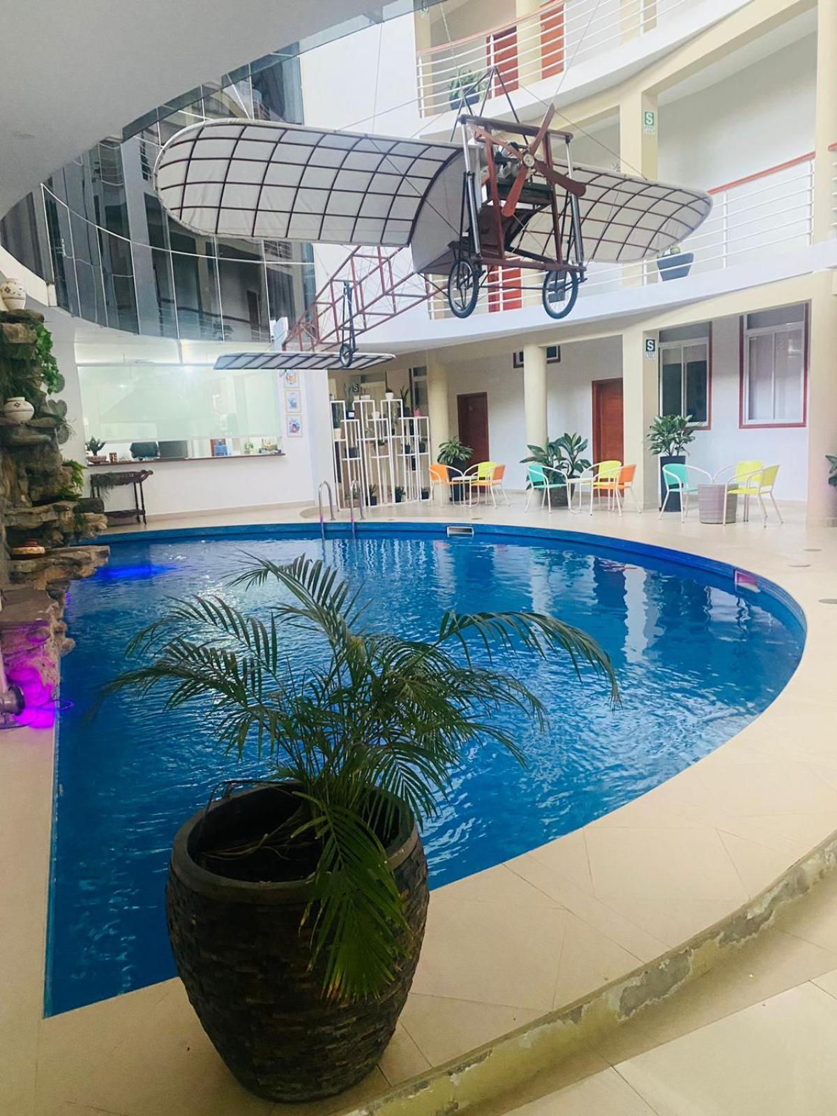 Vuelo 78 Hotel Tarapoto Eksteriør bilde