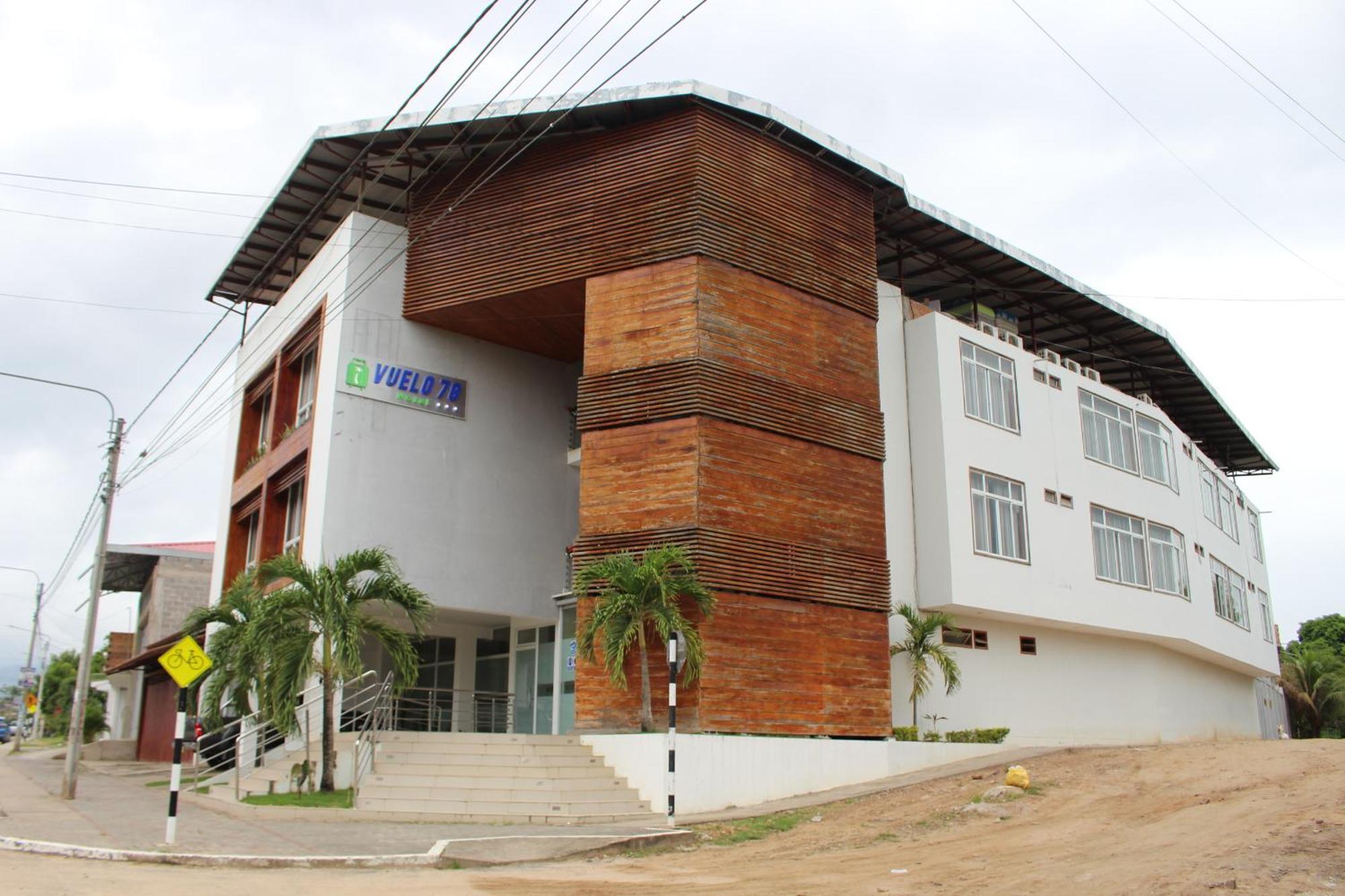 Vuelo 78 Hotel Tarapoto Eksteriør bilde